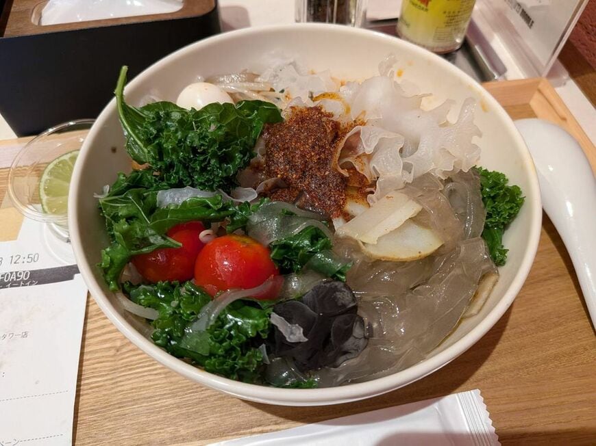 バイウェイヌードル　麻辣湯