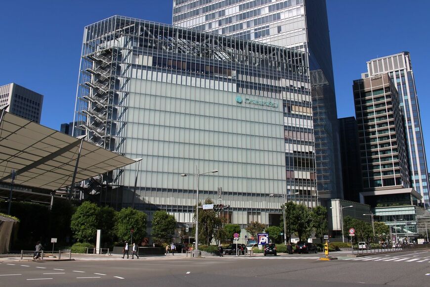 大丸が入居するグラントウキョウノースタワー（筆者撮影）