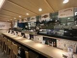 「魚がイチバン 九段靖国通り店」の内観④（写真：筆者撮影）