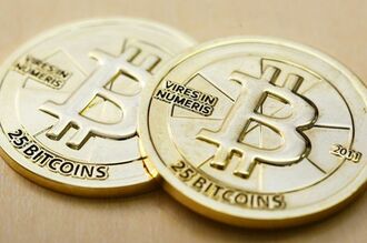 ビットコイン爆騰､それはバブルの再来なのか
