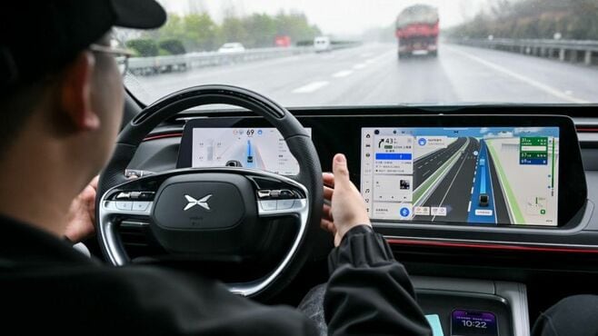 中国当局が運転者の｢スマートカー過信｣に警鐘
