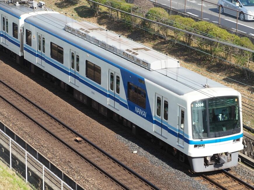 泉北高速鉄道の5000系電車（記者撮影）