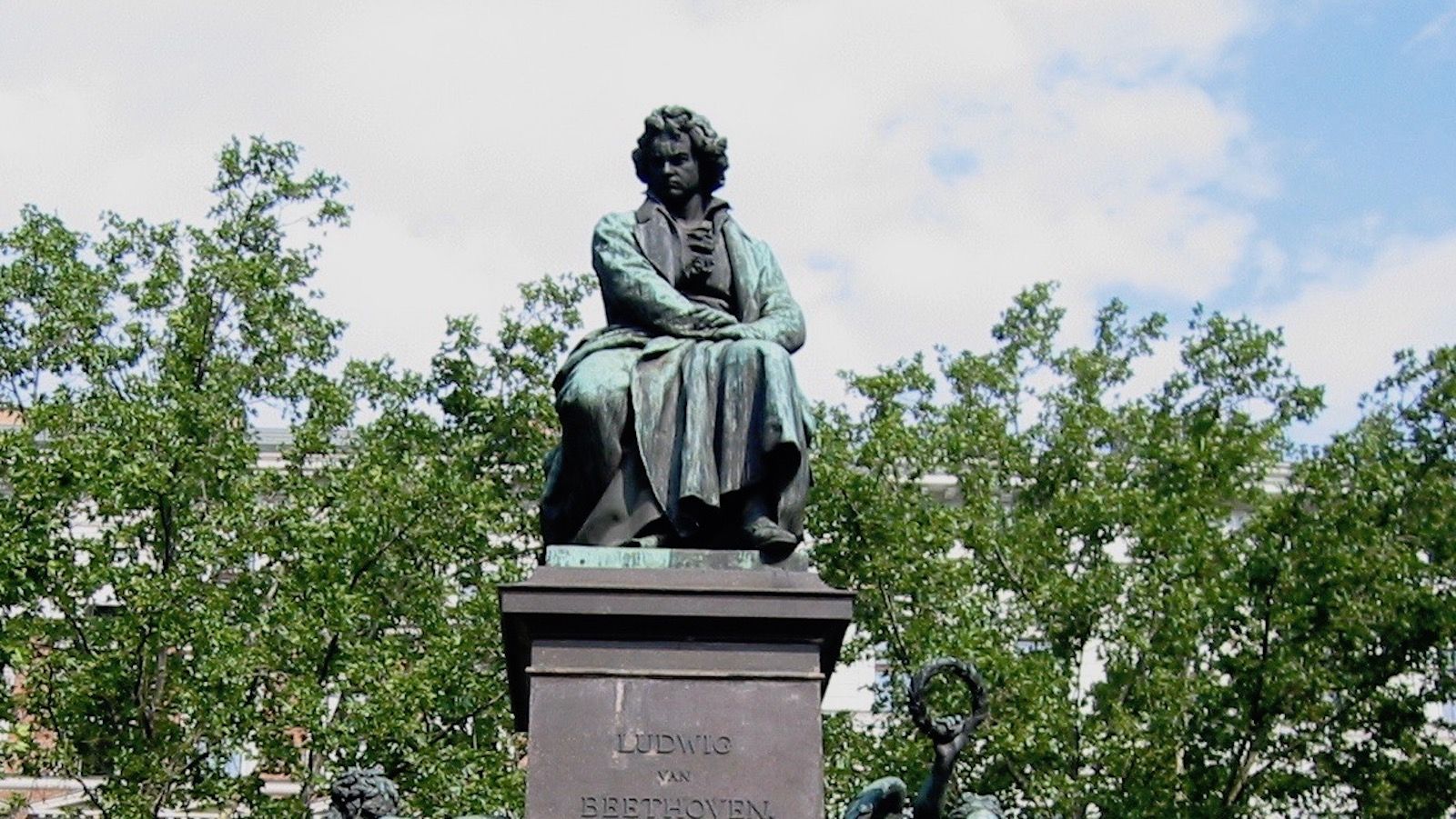 ベートーヴェン「交響曲第1番」の音楽的冒険 ひとりの贅沢空間~週末に聴きたい名盤 東洋経済オンライン 経済ニュースの新基準