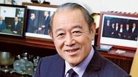 藤崎一郎 元駐米大使（1969年 経済学部中退）