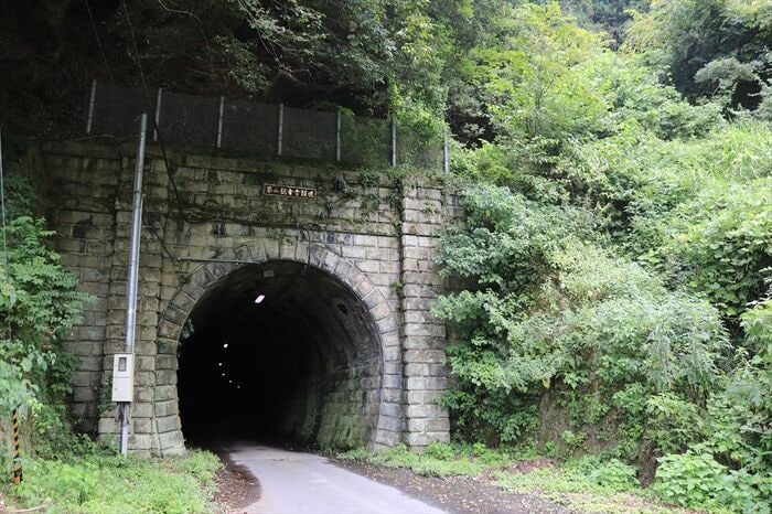 長さ310mの第二観音寺トンネル