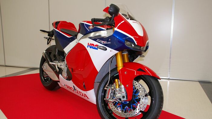 ホンダのバイクの中で最高額、排気量は1000cc