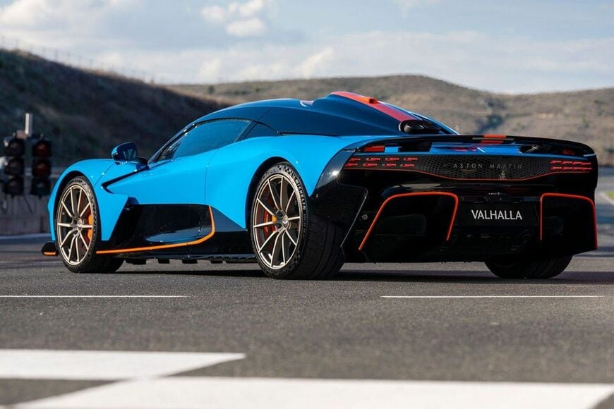 （写真：Aston Martin）