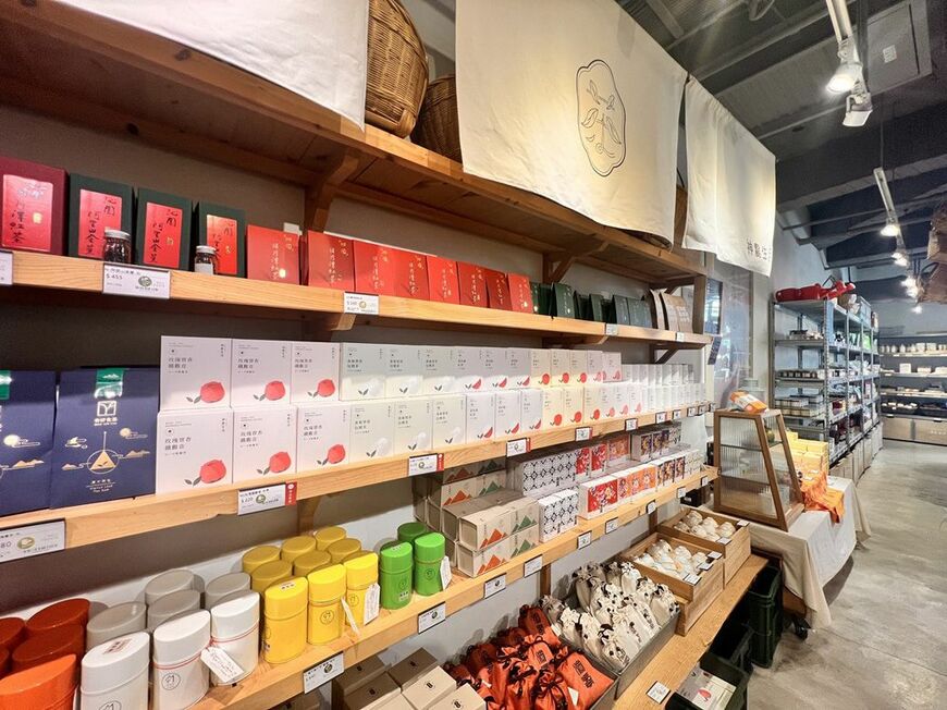 神農生活台北南西店のお茶コーナー（写真：筆者撮影）