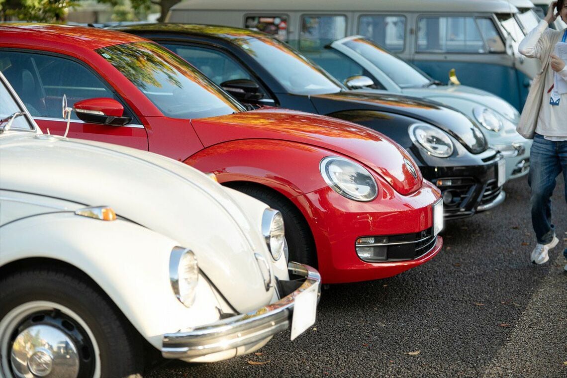 代官山「T-SITE」の駐車場には新旧とりどりのフォルクスワーゲン車が並んだ（写真：Volkswagen）
