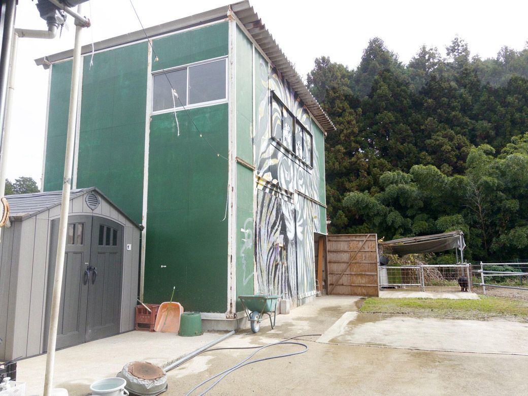 倉庫とシャワー室