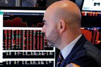 米ダウ工業株､初の2万3000ドル台に ユナイテッドヘルスやJ&Jが好決算