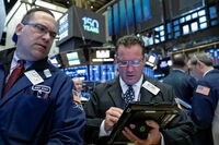 アマゾンが大幅下落､不安続く米国株市場 トランプ大統領が｢次の標的｣に？