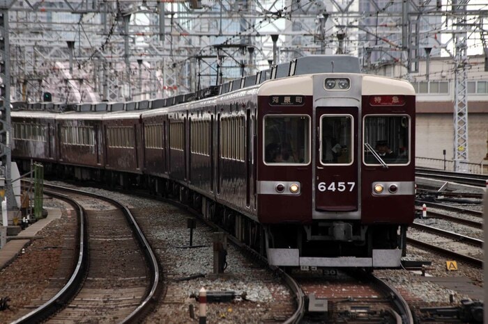 京都線特急として活躍した6300系