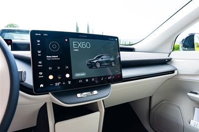 ボルボの新型EV「EX60」国際試乗会の様子（写真：VOLVO）