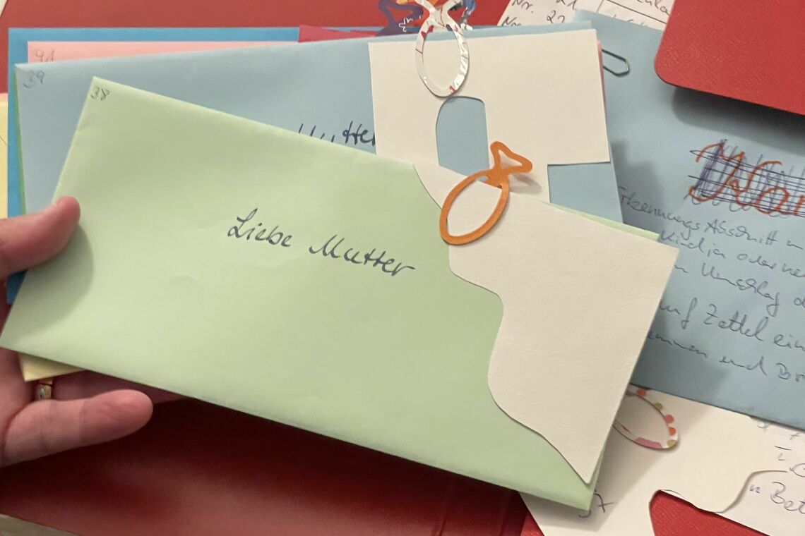 赤ちゃんの実親へ渡す手紙のサンプル（写真：賛育会提供）