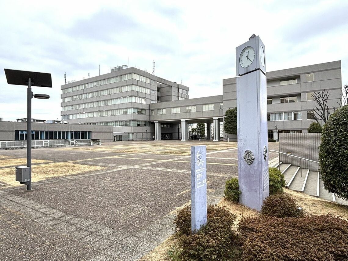 和光市役所の建物（筆者撮影）