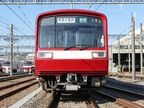 真正面から見た2000形