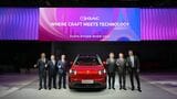 中国メーカーはヨーロッパ市場の開拓に意欲的だ。写真は2024年10月のパリモーターショーでEVを披露する広州汽車集団の経営陣（同社ウェブサイトより）