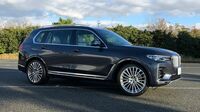 BMWの最高峰SUV｢X7｣は日本の道でも快適か 圧倒的に余裕のある動力性能とゆったりした室内