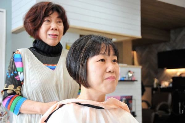 47歳女性が病に悩む子供に｢髪を捧げた｣事情 健康 東洋経済オンライン 社会をよくする経済ニュース