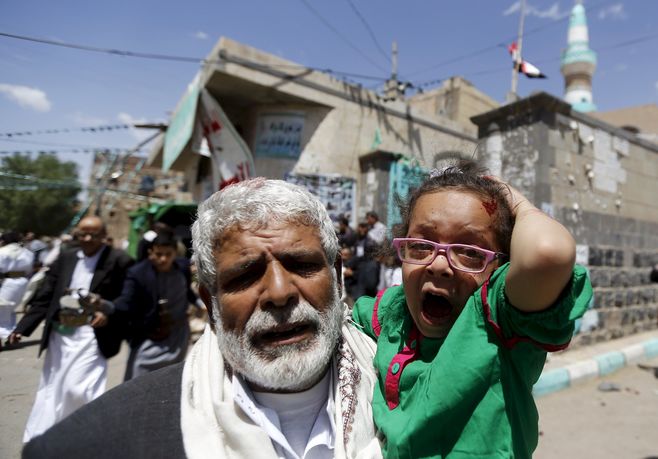 イエメンで自爆攻撃､少なくとも137人が死亡