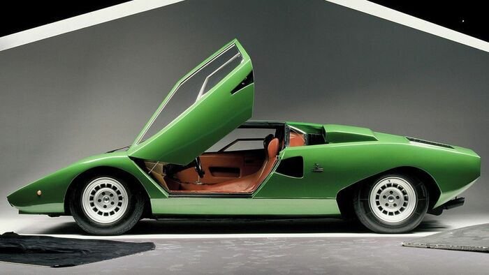 ランボルギーニ「カウンタック LP400」（写真：ランボルギーニ）