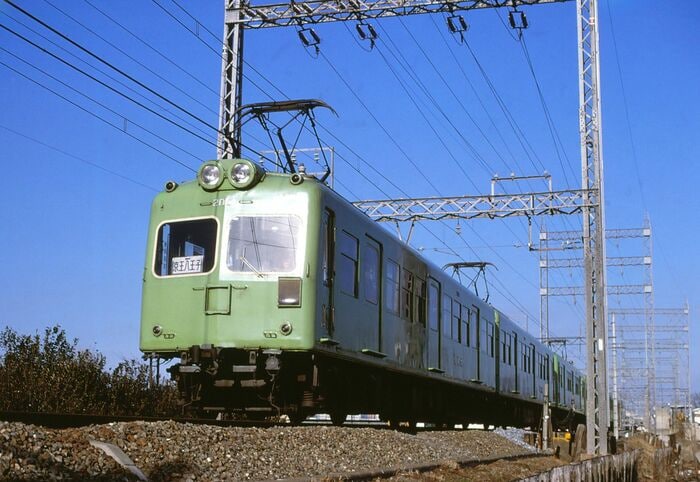 京王帝都電鉄（現・京王電鉄）の「湘南顔」2000系