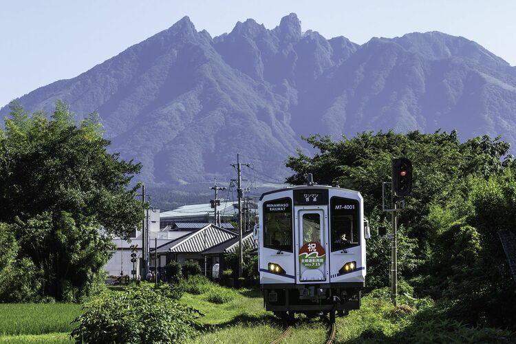 画像 | 南阿蘇鉄道､熊本地震から完全復旧の1番列車走る 致命的被害の第 