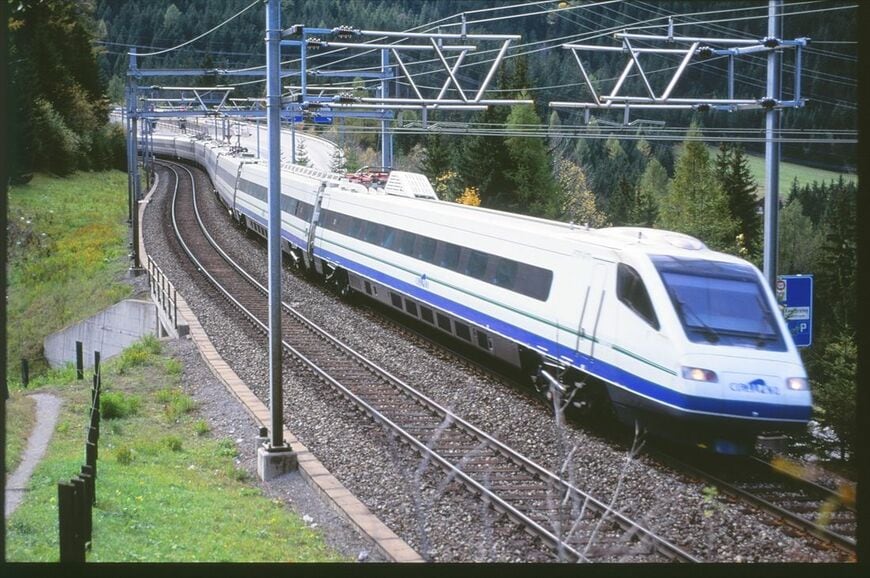 イタリアとスイス・ドイツを結ぶ「チザルピーノ」に導入されたETR470形（撮影：南正時）