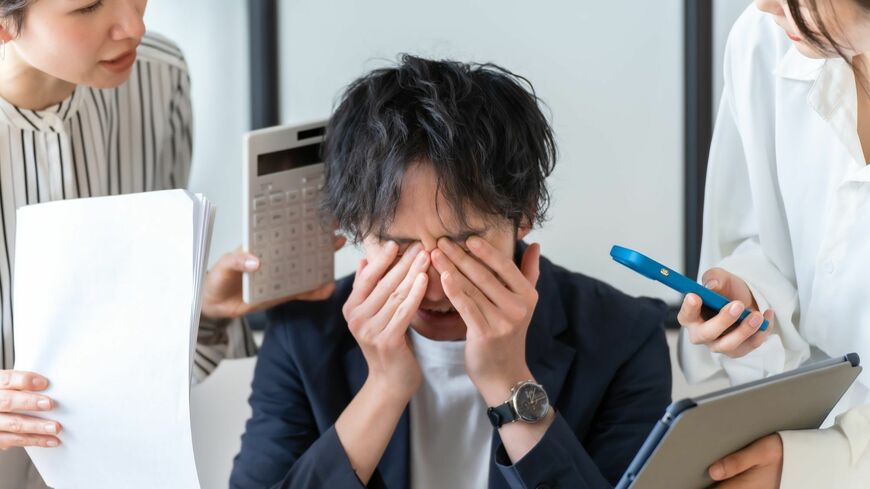本来、自分がするべき仕事に集中するための「時間配分術」について解説します（写真：Luce／PIXTA）