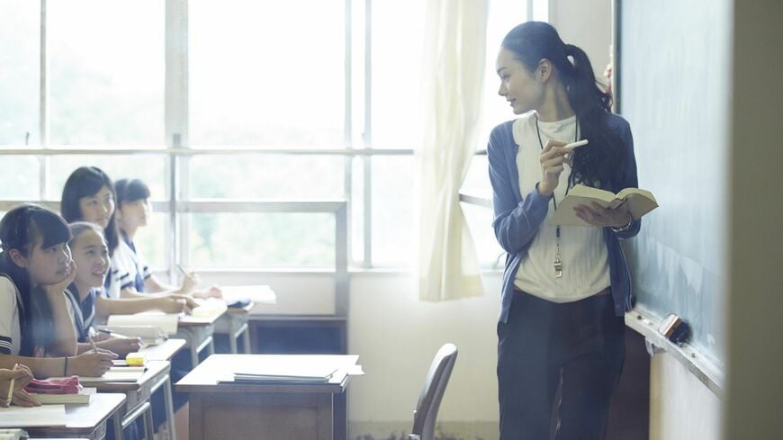 日本の学校教育の現場は疲弊している（写真：Fast&Slow／PIXTA）