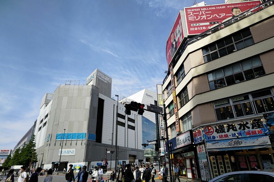 北街区（左奥）は南街区の竣工後に整備する（記者撮影）