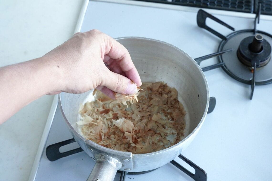 鰹節の乾煎り