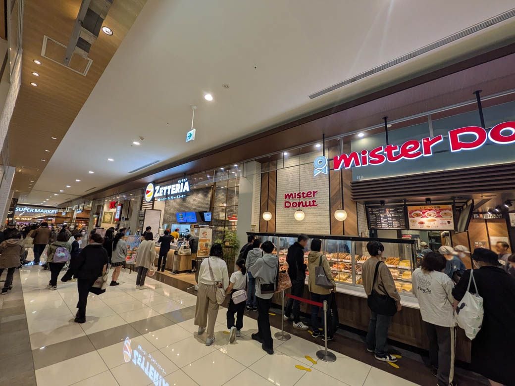 王道のテナントも（写真：筆者撮影）