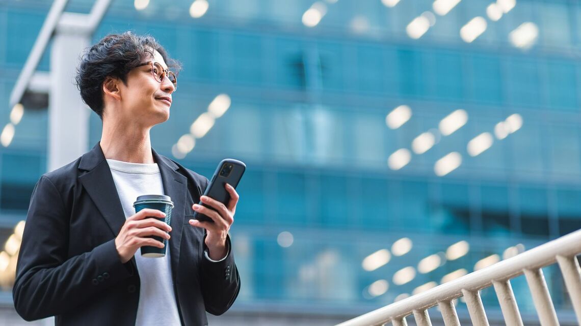 「AIを使いこなす人になる」ために必要なこととは(写真:zon/PIXTA)