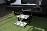 日本特種ボディーの新作キャンピングカー「エクスペディション ストライカー」（筆者撮影）