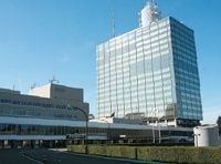 NHKの番組ネット配信が期待外れの超低空飛行、10年度も大赤字に