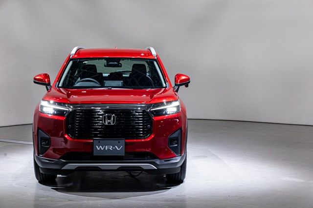 ホンダの新型SUV「WR-V」（写真：三木宏章）
