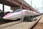 「ハローキティ新幹線」になった500系