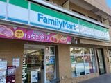 ファミマのいちご狩り