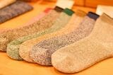 特殊な技術で作られる、あたたかさを追求した「温フィーユ」靴下（筆者撮影）