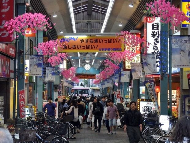 飲み歩きの聖地 京成立石が大変貌する理由 駅 再開発 東洋経済オンライン 社会をよくする経済ニュース