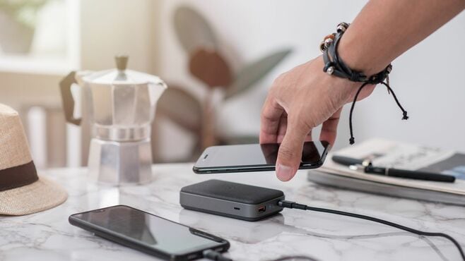 ｢モバイルバッテリー｣発火事故から守る鉄則6つ