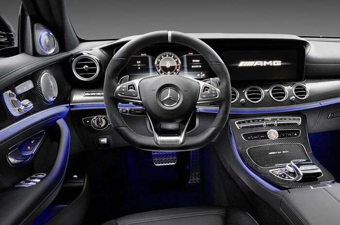 メルセデスAMG E63 S 4マチックプラス｜Mercedes-AMG E63 S 4MATIC＋