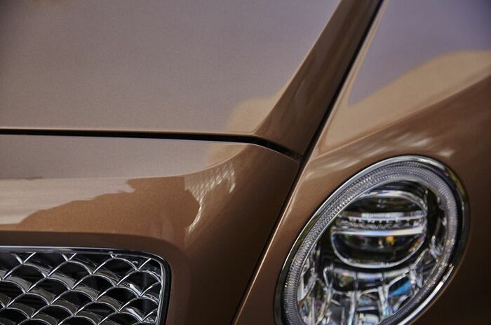 ベントレー ベンテイガ｜Bentley Bentayga
