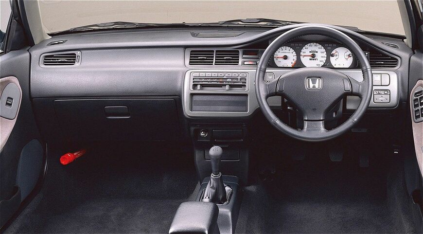 ホンダのEG型シビック（写真：本田技研工業）