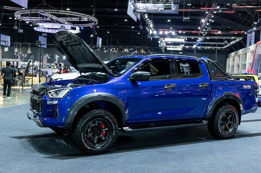 バンコク・インターナショナル・オートサロン2022の会場内（筆者撮影）