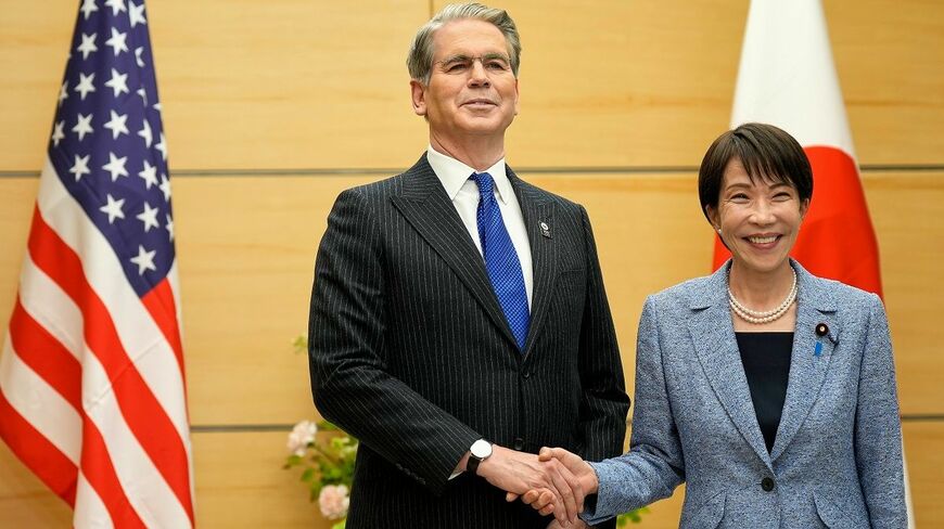 高市首相とベッセント