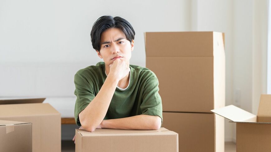 新生活スタートの季節。引っ越ししたくても、目途が立たない「引っ越し難民」が増えてしまう理由とは（写真：takeuchi masato／PIXTA）