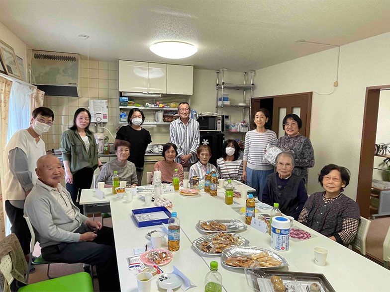 「ふれあいサロン」実施時の記念撮影